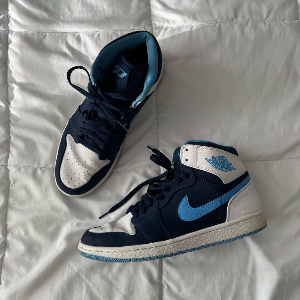 Nike Air Jordan 1 Retro High 'CP3' Sneakers - Picture 2 of 7